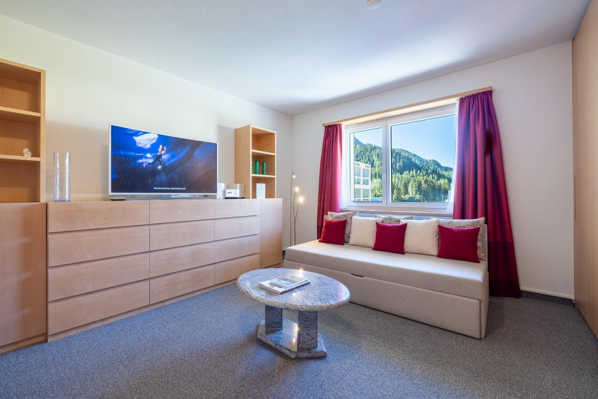 Hotel Sonne St. Moritz 3* Superior Exterior photo